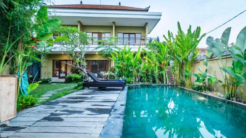 Mas Bed & Breakfast | Jegeg Mas