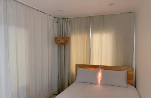 Downtown Apartment | Jeju Island New Accommodation Shiloh Stay