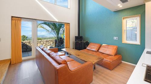 Aewol House | Jeju Sogilrian974 Pension
