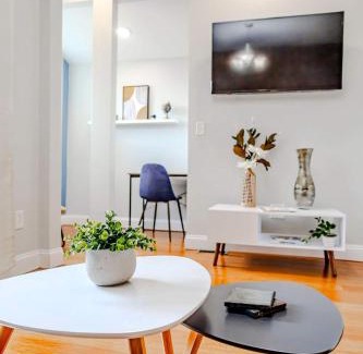 Federal Hill Apartment | Jennifer's Providence Escape Private Apartment with Relaxing Deck