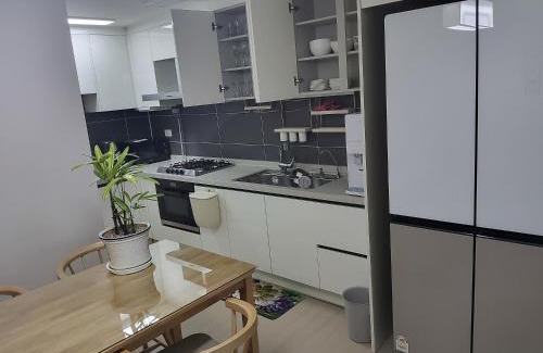 Jeonju Apartment | Jeonju Ari Star Guesthouse