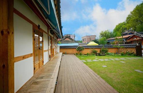 Jeonju House | Jeonju Jiudang Hanok Stay