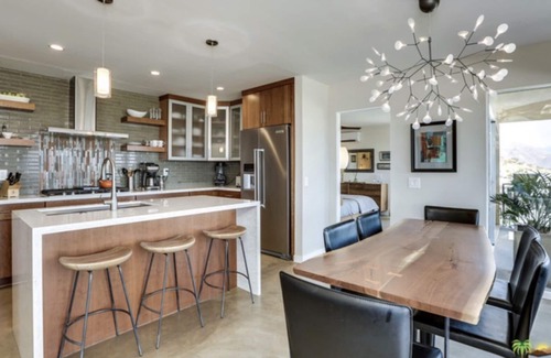 Araby House | Jetliner Views of Palm Springs and the Coachella Valley