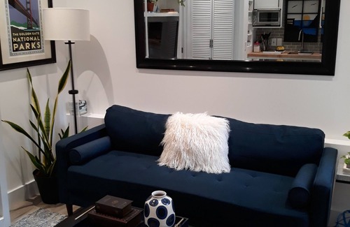 Alamo Apartment | JEWEL BOX APARTMENT, PRIVATE and SECLUDED