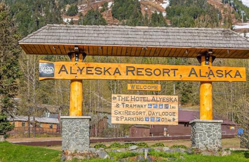 Girdwood Hotel | Jewel Chalet