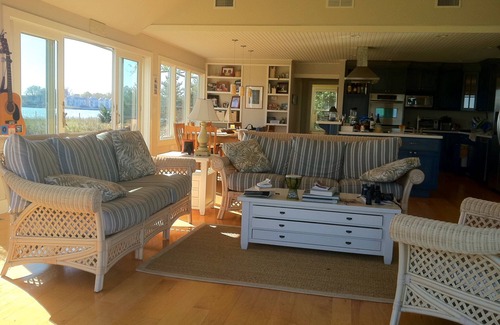 Greenport House | Jewel of the North Fork -Bachelorette Paradise-Must Rent Full Weeks in Summer