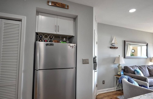 Huddleston Apartment | - Jib Pointe -