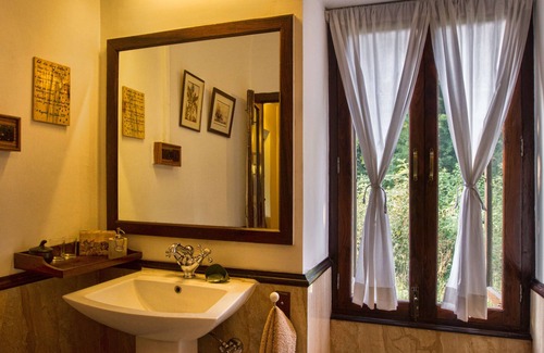 Dhela Hotel | Jim's Jungle Retreat