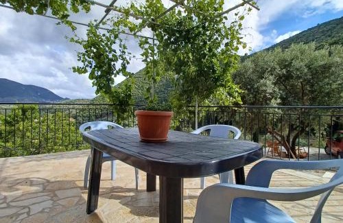 Katokhorion Apartment | Jimmy's Apartment Lefkada, Katochori