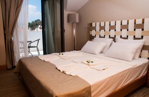 Fethiye City Center Resort | Jiva Beach Resort - All Inclusive