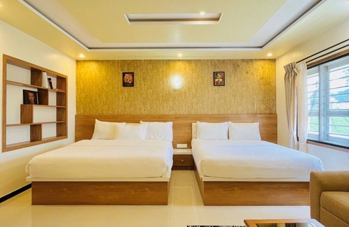 Kotagiri Hotel | JMG GRAND Resort Kaircombai Kotagiri