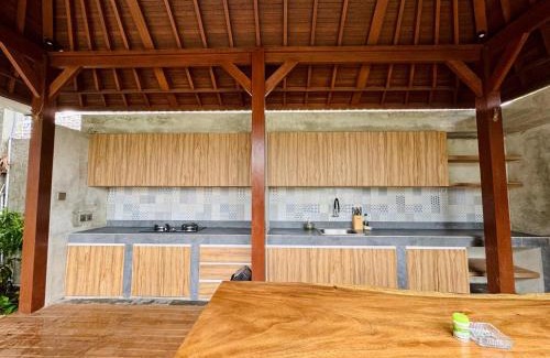 Batu Bolong Hotel | JMP Canggu