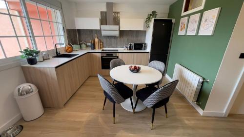 Cangas Apartment | Jo's Studio Flat