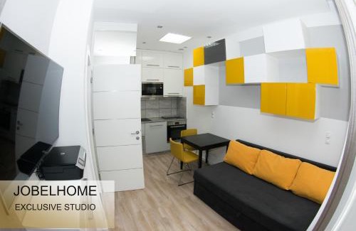 Budavar Apartment | JobelHome Castle District Apartments
