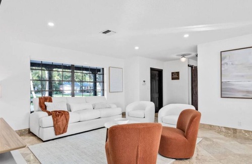 Plantation House | JOEL 1121 sw 75th ave · Modern Two-Story Pool Villa - Heated Pool!