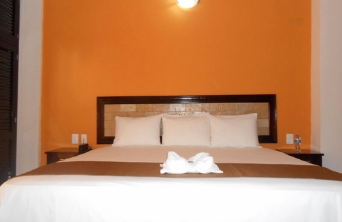 Palenque Hotel | John David