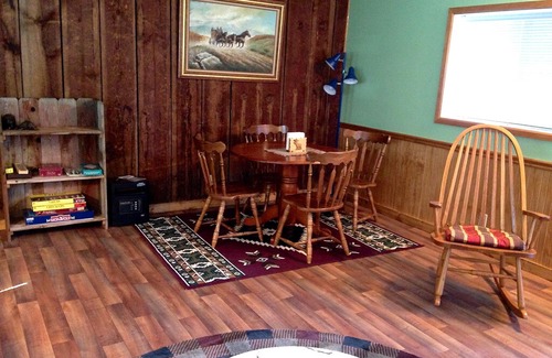 John Day House | John Day Valley Bungalow in John Day