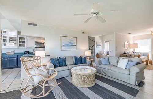 Saint Helena Island Villa | JOHN FRIPP VILLA - Ocean Views - Three Bedrooms Sleeps 8