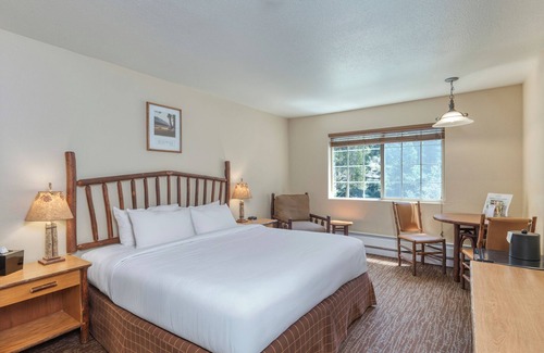 Wilsonia Hotel | John Muir Lodge