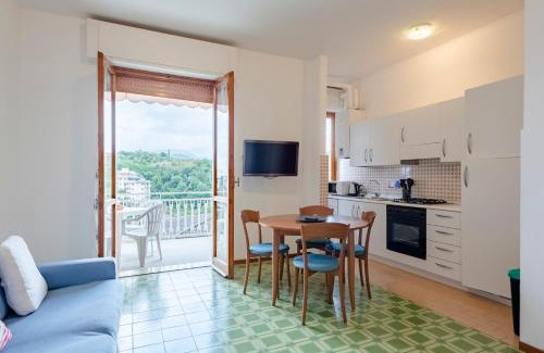 Rapallo Apartment | JOIVY Seaview Charming Flat with Common Pool & Tennis