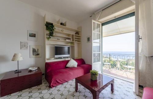 Rapallo Apartment | JOIVY Spectacular Sea View Apt for 5 with Terrace