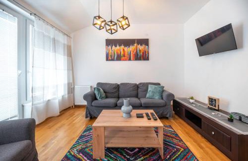 Novi Sad Apartment | Joker