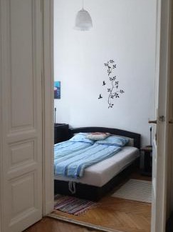 Palace District Apartment | Jolanda Apartment