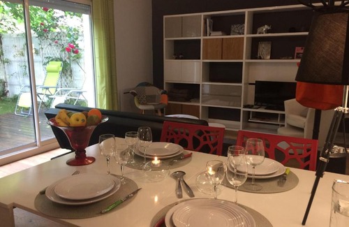 Port Marianne Apartment | Joli Coeur, Port Marianne, 4 pers