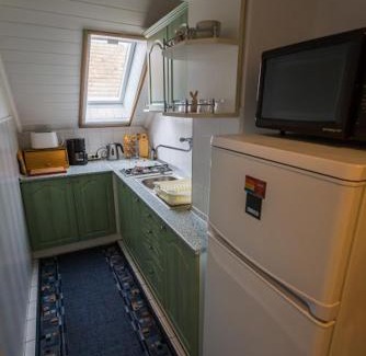 Ordacsehi Apartment | Joli Guesthouse