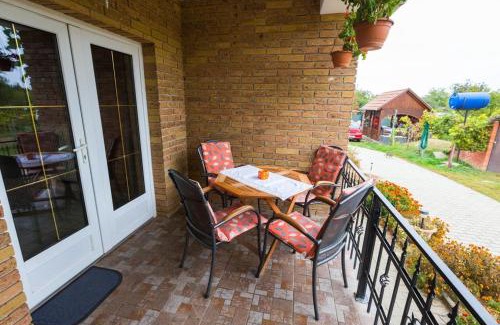 Ordacsehi Apartment | Joli Guesthouse
