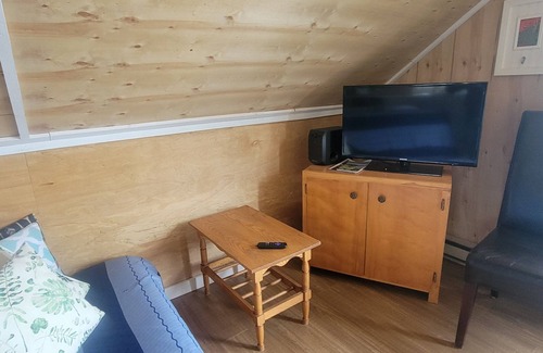 Cap aux Meules Apartment | Joli studio situé en plein coeur de l'île centrale, à quelques pas de la plage