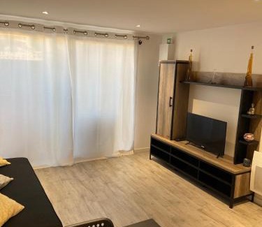 Saint-Victoret House | Joli T2 avec jacuzzi