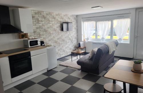 Stella-Plage Bed & Breakfast | Joli T2