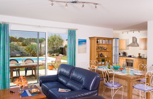Saint-Jean-de-Monts Villa | Joli Villa | Proche de la plage + Parking Gratuit