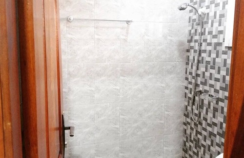 Angre Condo | Jolie T2 Cocody Angre
