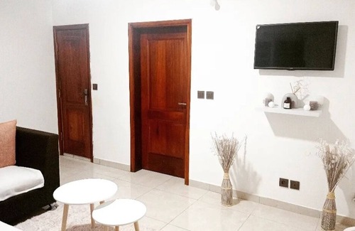 Angre Condo | Jolie T2 Cocody Angre