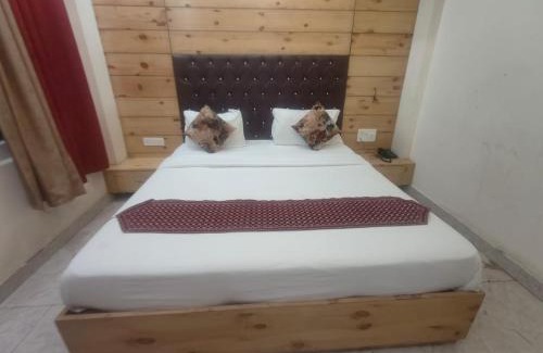 Naina Range Hotel | Jolly resort