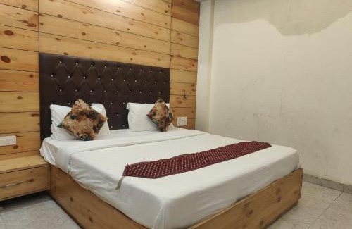 Naina Range Hotel | Jolly resort