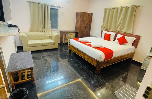 Tirupati Hotel | Jonna Grand