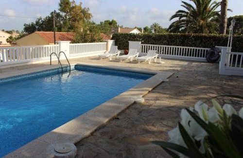 L'Ampolla Ski Chalet | Jordi - Chalet con jardín, piscina privada y barbacoa en l'Ampolla - Deltavacaciones