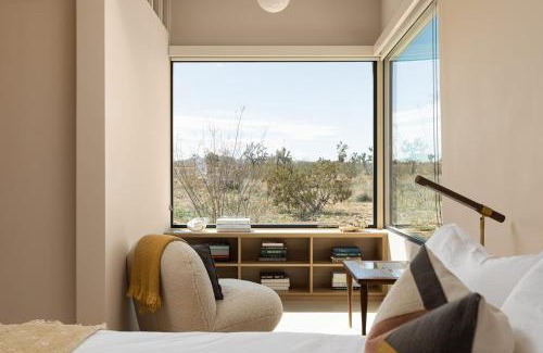 Landers House | Joshua Tree Modern Cabin- Goat Mountain Rising