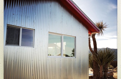 Joshua Tree Cabin | Joshua Tree Monument Entrance Outside Your Front Door