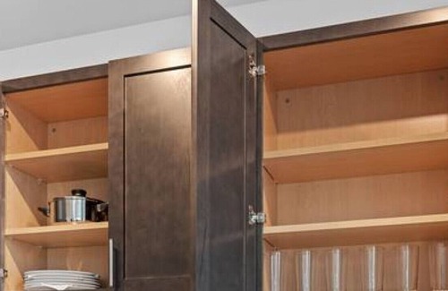 Westown Apartment | Journal Commons 335 · Modern Luxury 1BR w/ view of Fiserv Forum