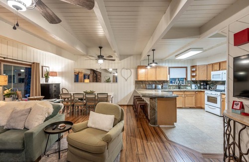 Pine Mountain Club Cabin | Joy of the Mountain Retreat Family Friendly Cabin