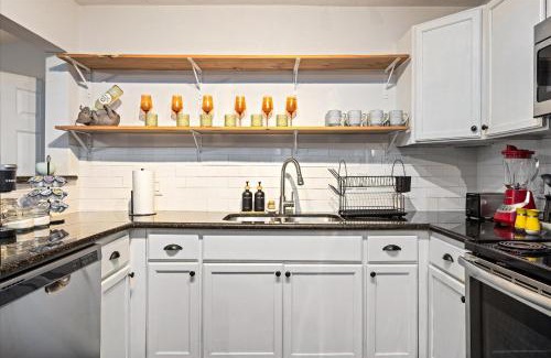 OST - South Union House | Joyful Stay Near Med Center Ping Pong Air Hockey