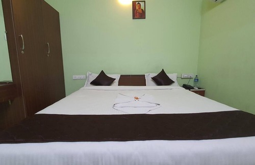 Peelamedu House | JR Guest Home