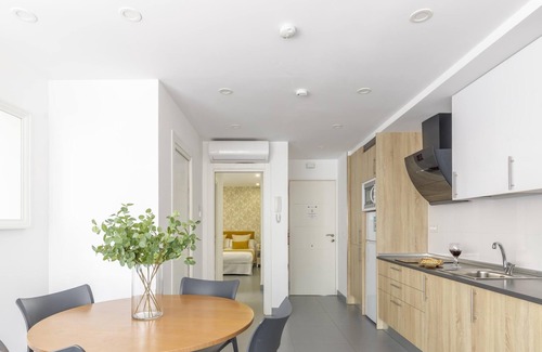 La Trinidad Apartment | Juan de Austria 2B Living4malaga