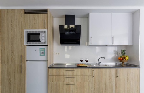 La Trinidad Apartment | Juan de Austria 2B Living4malaga