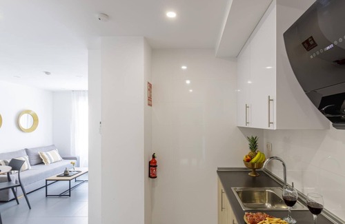 La Trinidad Apartment | Juan de Austria 3A Living4malaga