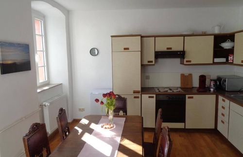 Brauneberg Apartment | Jufferblick im Alten Pfarrhaus